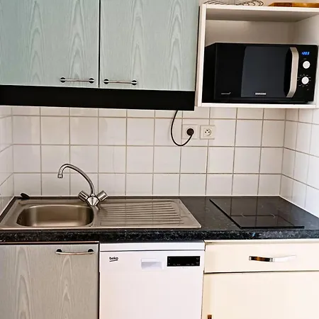 Le Boucanier - N°171-appartement Classe- 2eme Etage - Batiment 2 Mae-8114 Hotel *